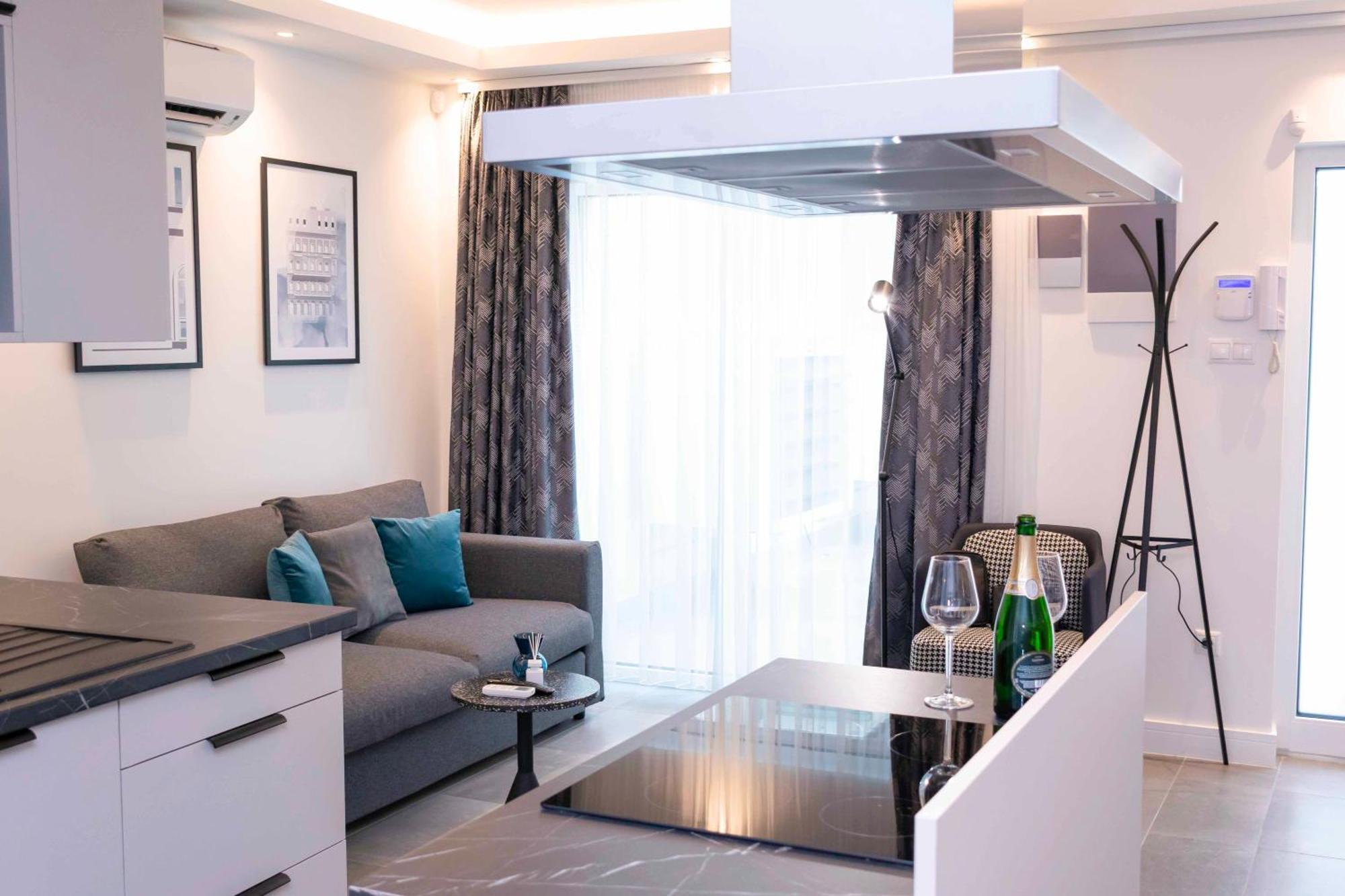 Luxury Cozy 2 Bdr Downtown Apt.6 Lejlighed *
