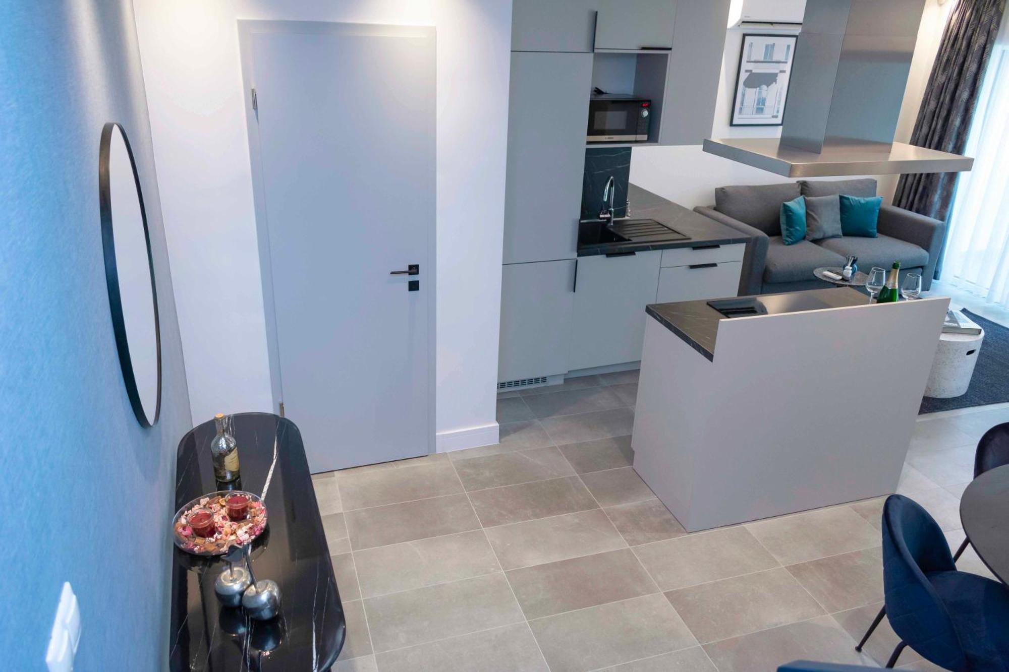 Apartament Luxury Cozy 2 Bdr Downtown Apt.6